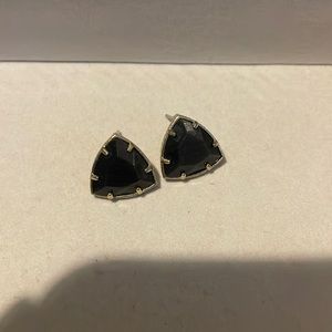 Black stud triangle earrings